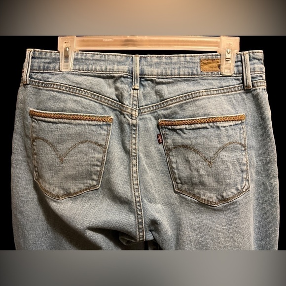 LEVI’S Women’s Capris - Picture 3 of 7